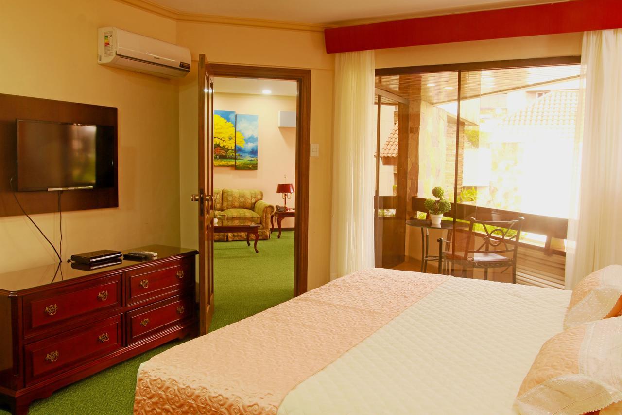 Yotau All Suites Hotel Santa Cruz de La Sierra Exterior foto